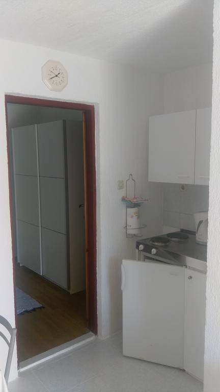 Ruza Apartmani Draga Bašćanska Exteriör bild